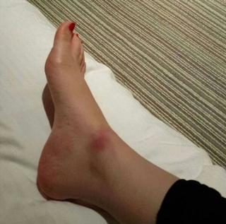 Nisreen Tafish | Actress feet photo 12